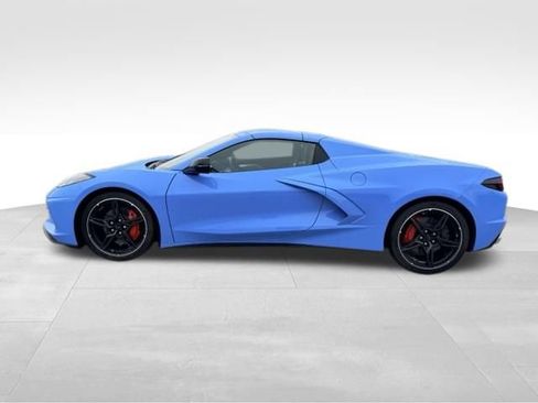 Used 2023 Chevrolet Corvette Stingray Preferred Conv w/ Battery Protection Package RWD image 3