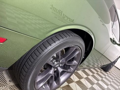 Used 2020 Dodge Challenger R/T Scat Pack w/ Driver Convenience Group RWD image 28