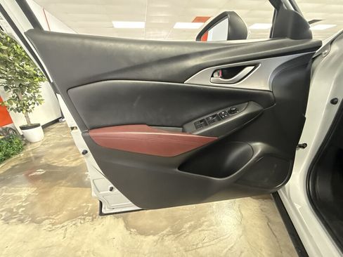 Used 2017 MAZDA CX-3 Touring AWD/4WD image 11