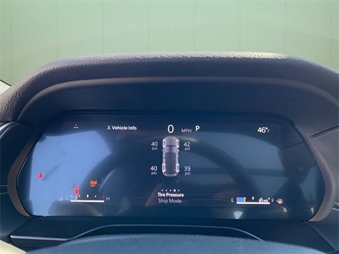 New 2025 Jeep Grand Cherokee Limited w/ Luxury Tech Group II image 23