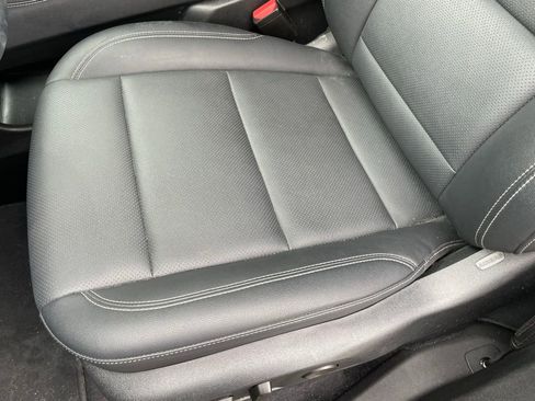 Used 2024 Chevrolet Traverse LT w/ Midnight/Sport Edition image 25