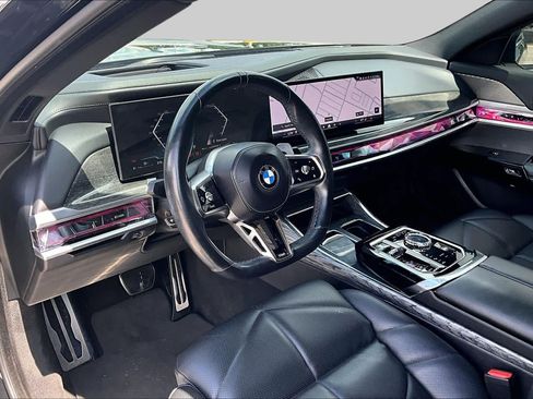 Used 2023 BMW 740i w/ Parking Assistance Package RWD image 18