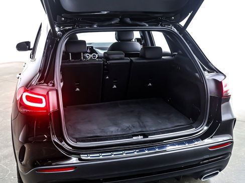 Used 2023 Mercedes-Benz GLA 250 image 24