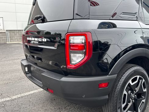 Used 2023 Ford Bronco Sport Outer Banks AWD/4WD image 12