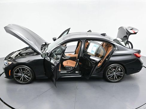 Used 2022 BMW 330i xDrive Sedan w/ M Sport Package AWD/4WD image 45