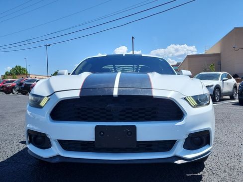 Used 2015 Ford Mustang Coupe RWD image 2