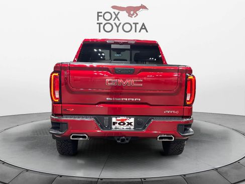 Used 2021 GMC Sierra 1500 AT4 w/ AT4 Value Package image 4