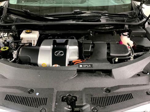 Used 2017 Lexus RX 450h AWD w/ Luxury Package image 32