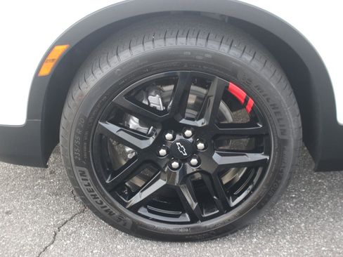 Used 2023 Chevrolet Blazer LT image 40