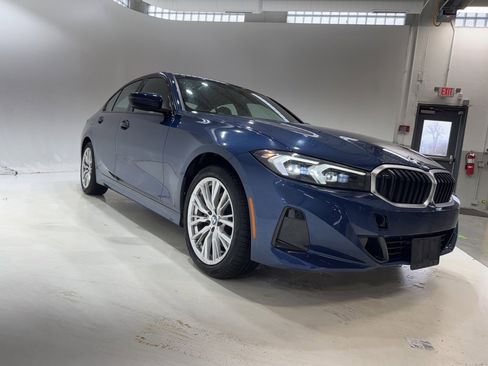 Used 2023 BMW 330i xDrive Sedan w/ Convenience Package image 2