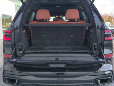 Certified 2024 BMW X7 xDrive40i w/ M Sport Package image 33
