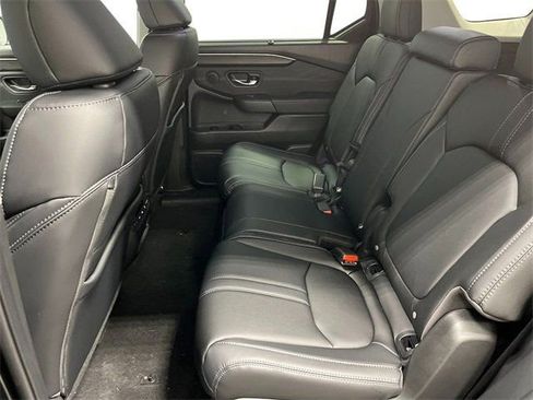 New 2026 Honda Pilot Touring image 15