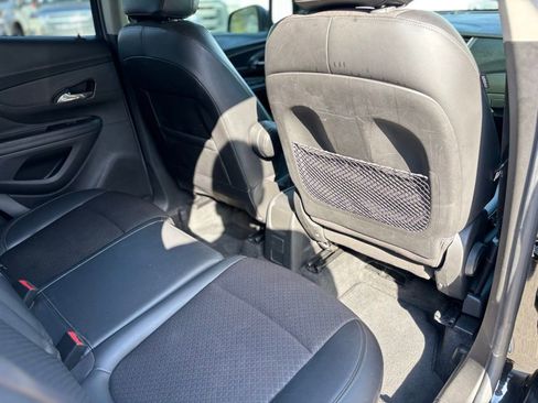 Used 2019 Buick Encore Preferred image 16