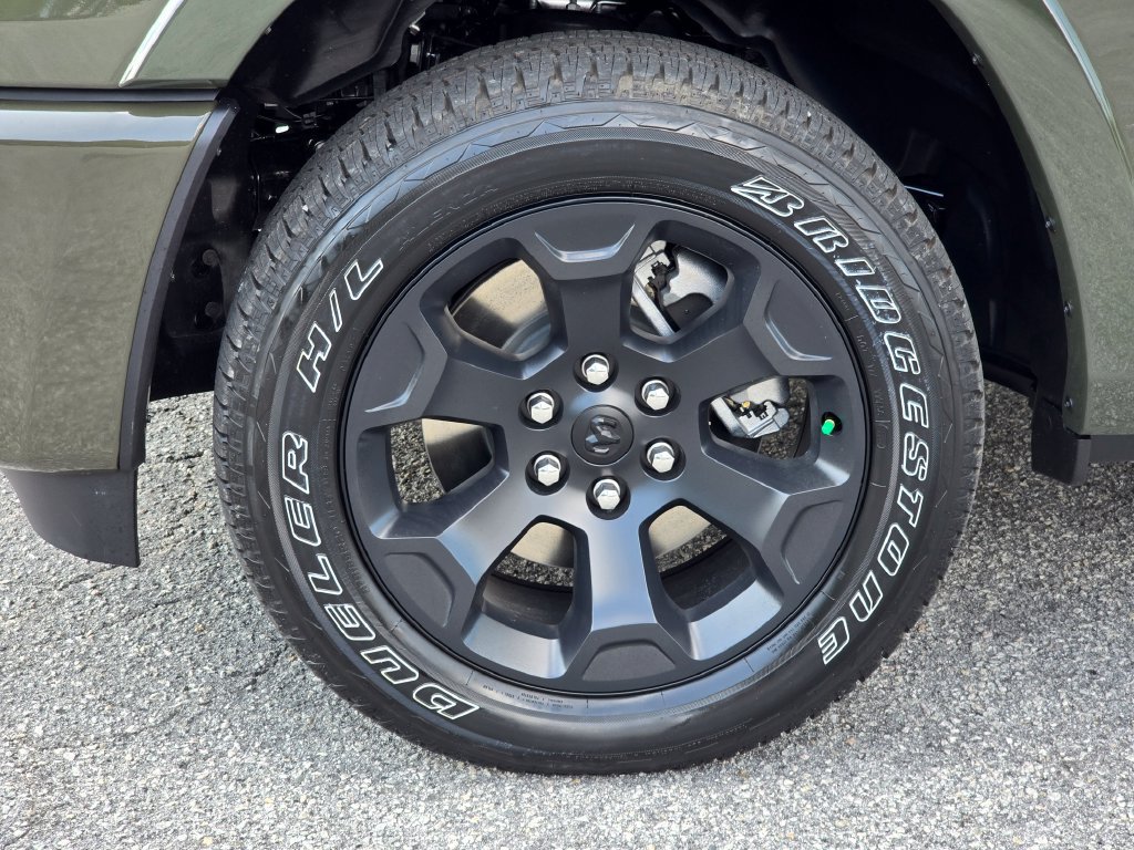 New 2026 RAM 1500 Big Horn AWD/4WD image 14