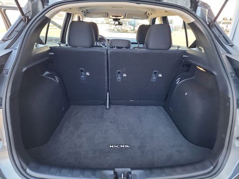 Used 2023 Nissan Kicks S image 36