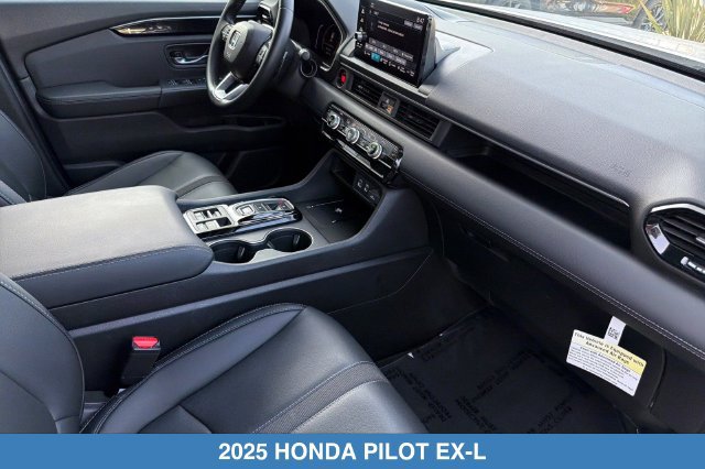 Certified 2025 Honda Pilot EX-L image 20