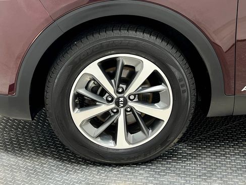 Used 2019 Kia Sorento EX w/ EX Touring Package AWD/4WD image 40