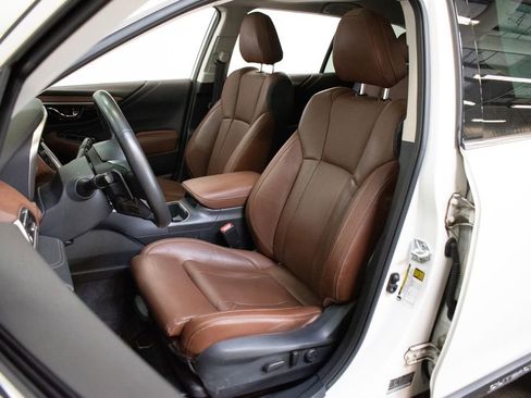 Used 2022 Subaru Outback Touring XT image 19