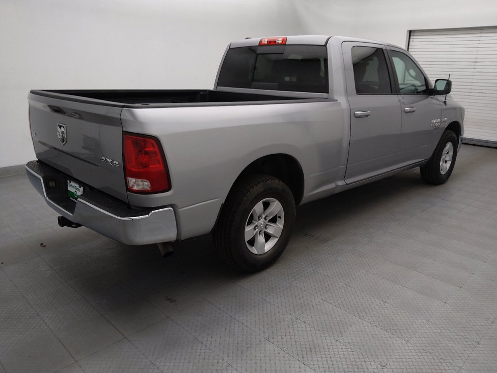 Used 2019 RAM 1500 Classic SLT AWD/4WD image 9