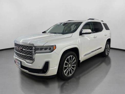 Used 2021 GMC Acadia Denali w/ Denali Technology Package AWD/4WD image 4