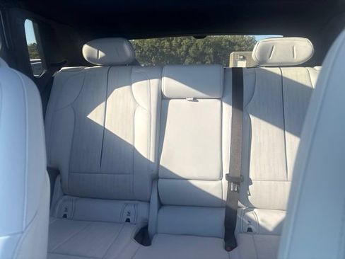 Certified 2024 Cadillac Lyriq Luxury AWD/4WD image 4
