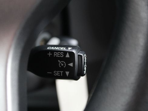 Used 2011 Toyota 4Runner SR5 image 27