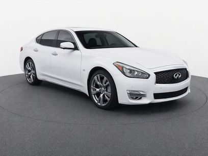 Used 2018 INFINITI Q70 L 3.7