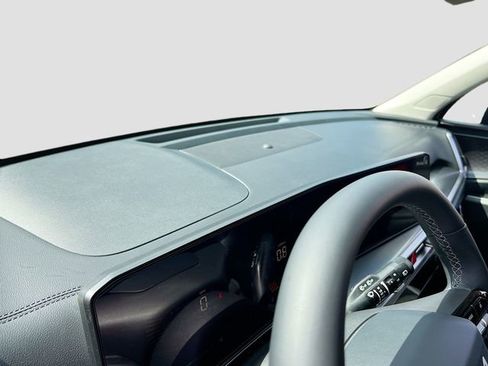 New 2026 Kia Sorento LX image 9