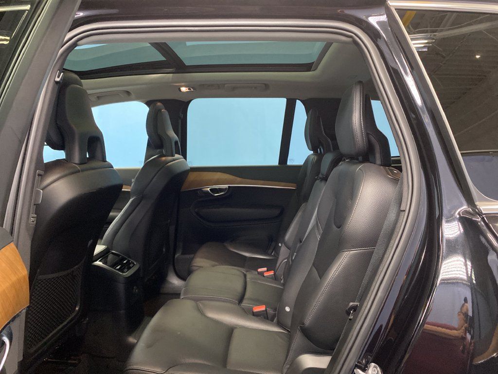 Used 2022 Volvo XC90 T8 Inscription Expression w/ Advanced Package AWD/4WD image 24