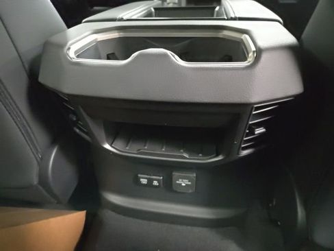 New 2026 Toyota Tundra Limited AWD/4WD image 13