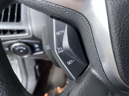 Used 2013 Ford Focus SE FWD image 29
