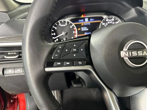 Used 2023 Nissan Altima 2.5 SV w/ SV Premium Package image 15