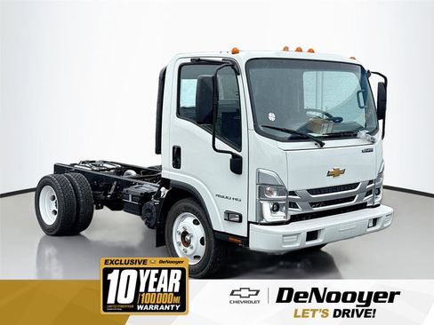 New 2025 Chevrolet Low Cab Forward RWD image 1