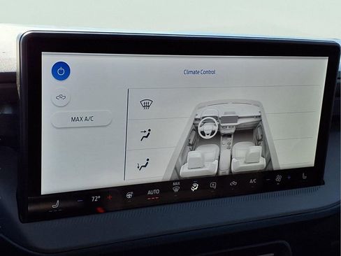 New 2026 Ford Maverick XLT w/ XLT Luxury Package image 6