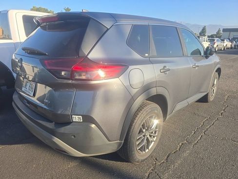 Used 2023 Nissan Rogue S AWD/4WD image 6