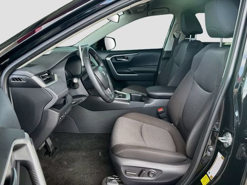 Certified 2025 Toyota RAV4 XLE w/ Weather Package AWD/4WD image 18