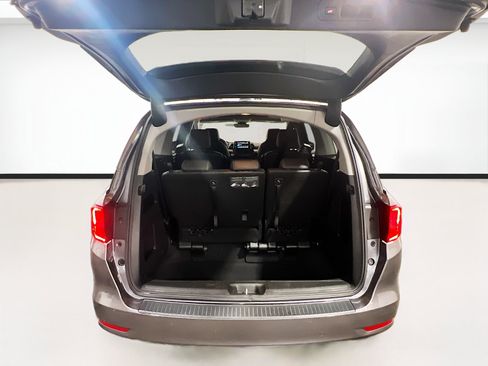 Used 2023 Honda Odyssey EX-L image 19