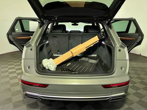 Used 2023 Audi Q5 2.0T Premium Plus w/ Premium Plus Package AWD/4WD image 27