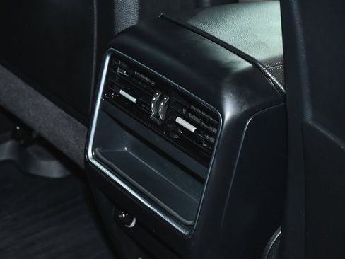 Used 2020 Porsche Cayenne E-Hybrid image 55