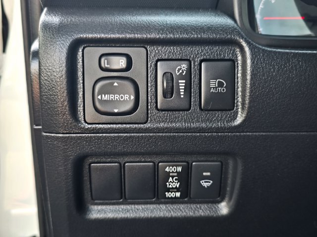 Used 2023 Toyota 4Runner 40th Anniversary SE AWD/4WD image 14