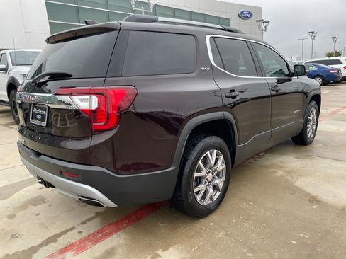 Used 2021 GMC Acadia SLT w/ Technology Package image 5