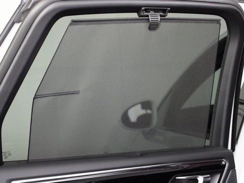 Used 2026 Porsche Macan image 19