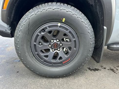 New 2025 Nissan Frontier PRO-4X image 34