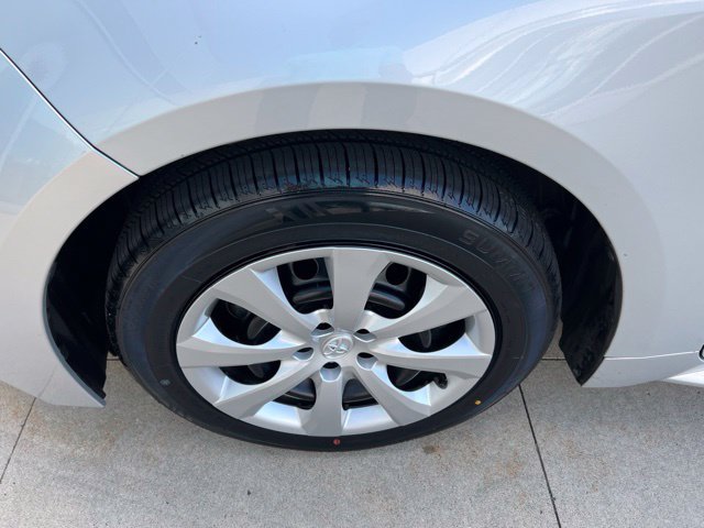 Used 2024 Toyota Corolla LE FWD image 10