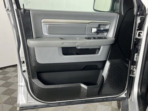 Used 2019 RAM 1500 Big Horn w/ Rambox Value Package image 27