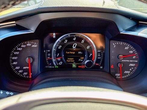 Used 2016 Chevrolet Corvette Stingray Coupe image 10