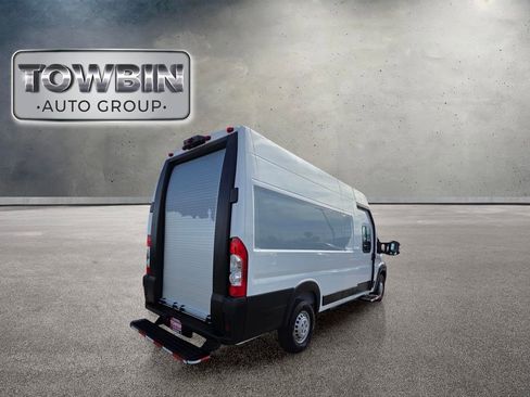 Used 2024 RAM ProMaster 3500 w/ Delivery Van Package FWD image 4