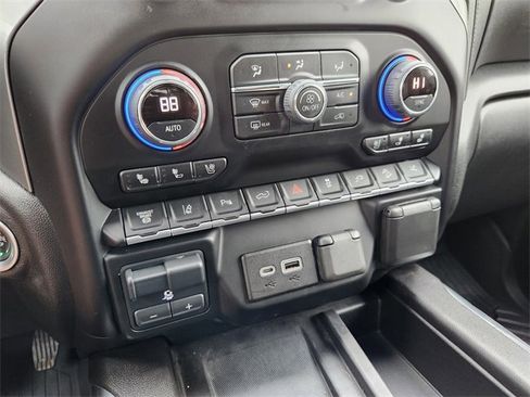 Used 2022 Chevrolet Silverado 3500 LTZ w/ Z71 Chrome Sport Edition image 28