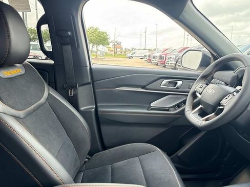 New 2026 Ford Explorer Tremor w/ Tremor Ultimate Package AWD/4WD image 15