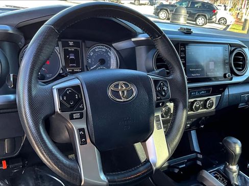Used 2023 Toyota Tacoma SR5 w/ SX Package image 5